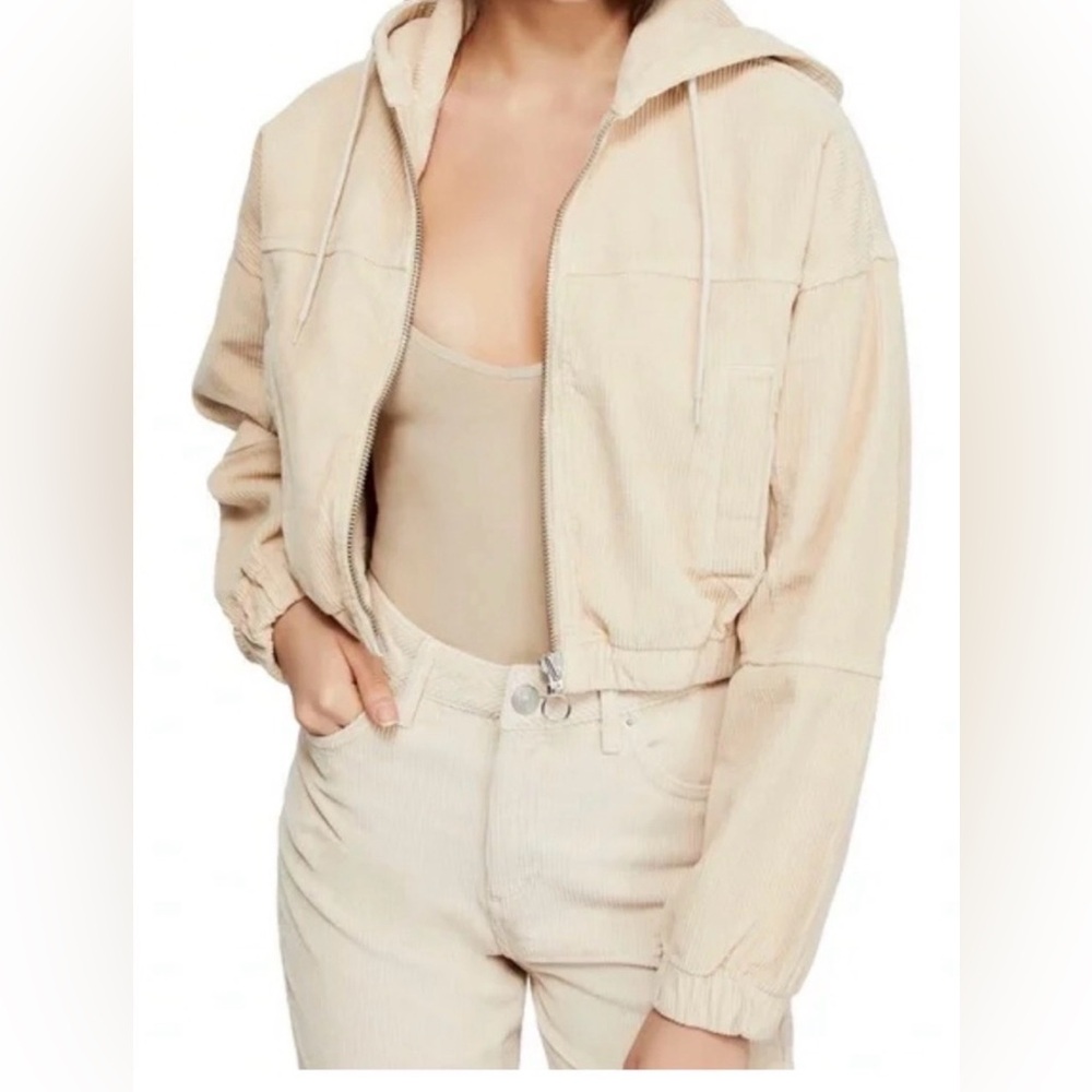BDG ⭐️ Urban Outfitters Cream Corduroy Cropped Zip Hoodie Jacket Size Small ✨ - Picture 6 of 10